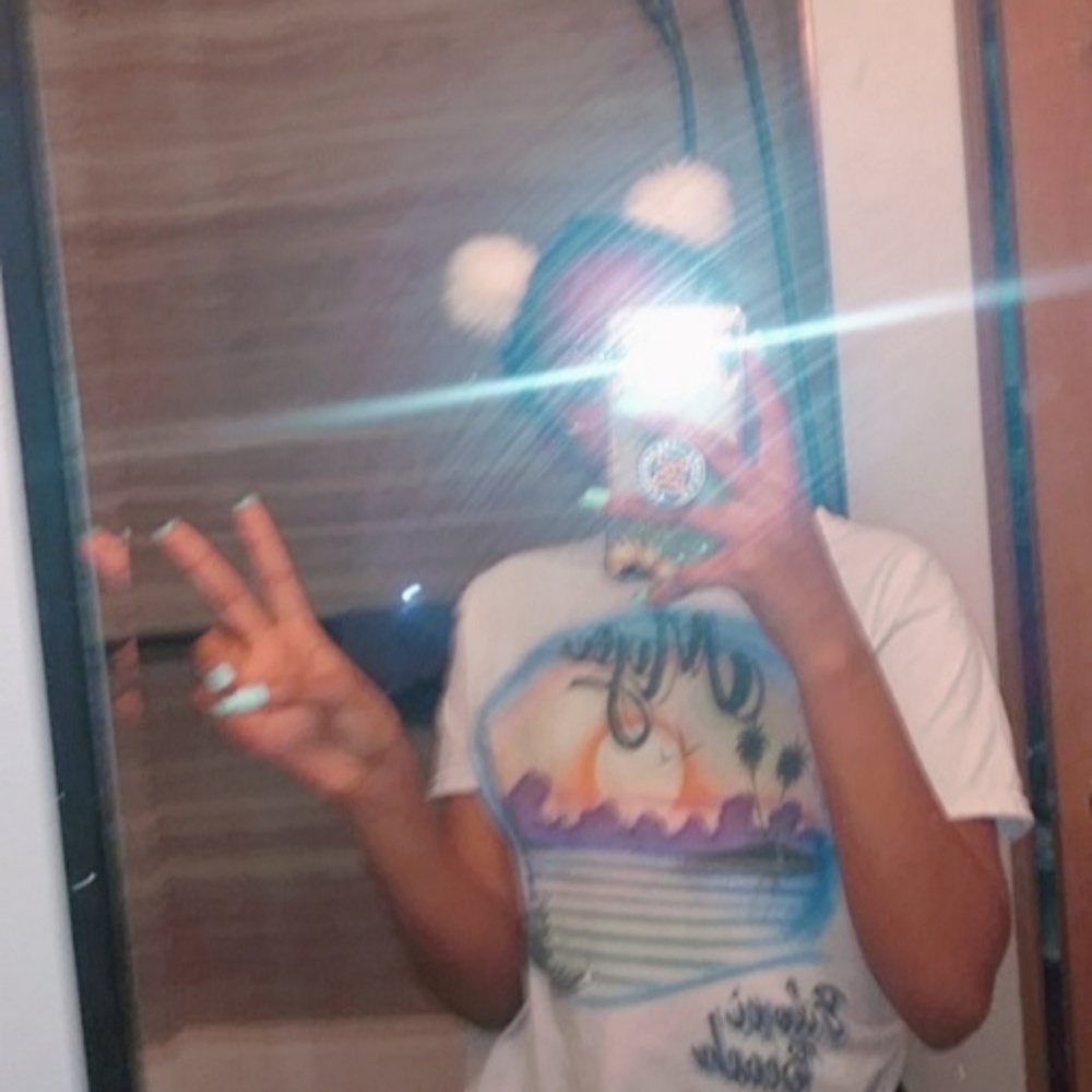 Meet your Posher, Mya